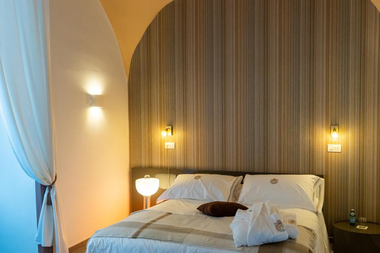 Palazzo Il Convento Hotel Nápoles Exterior foto